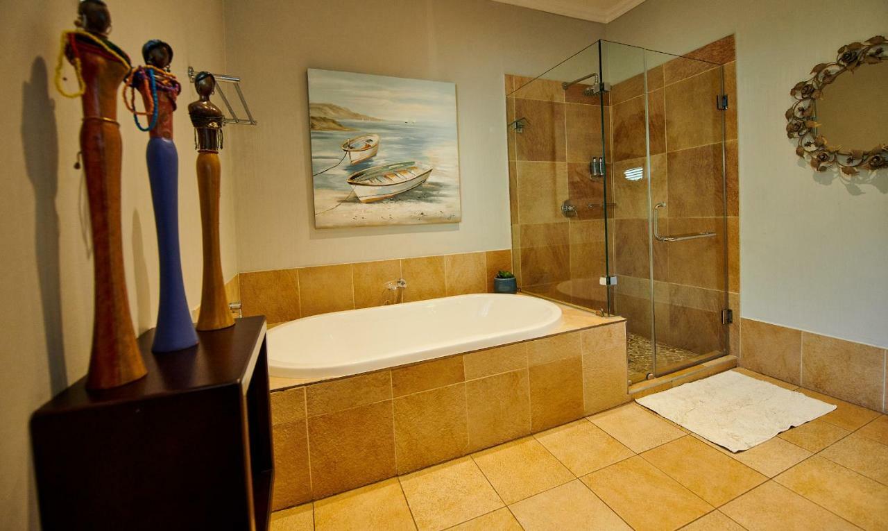 The Hamptons Guest House 다반 외부 사진
